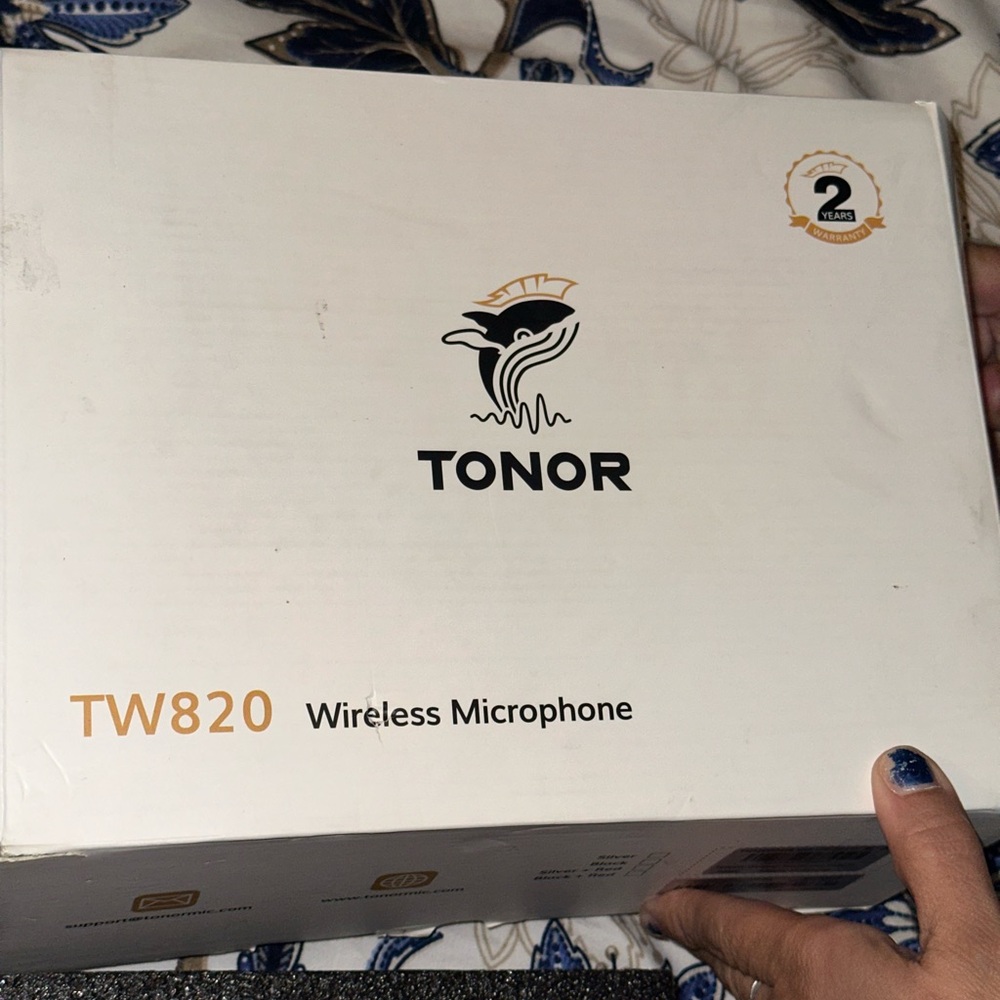 TONOR TW820 Wireless Microphone
